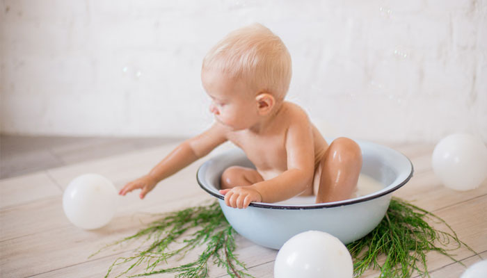 baby milk bath photography light